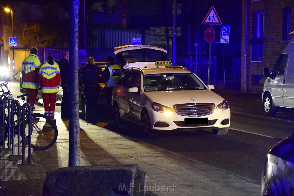 Raubueberfall Taxi Koeln Kalk Arcarden Vietorstr P06.JPG - Miklos Laubert